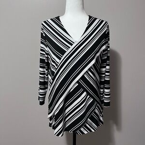 Chico’s Knit Kit Stripe Variance Top Black and White Stripe Blouse